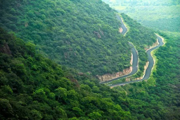 chennai to kodaikanal tempo traveller